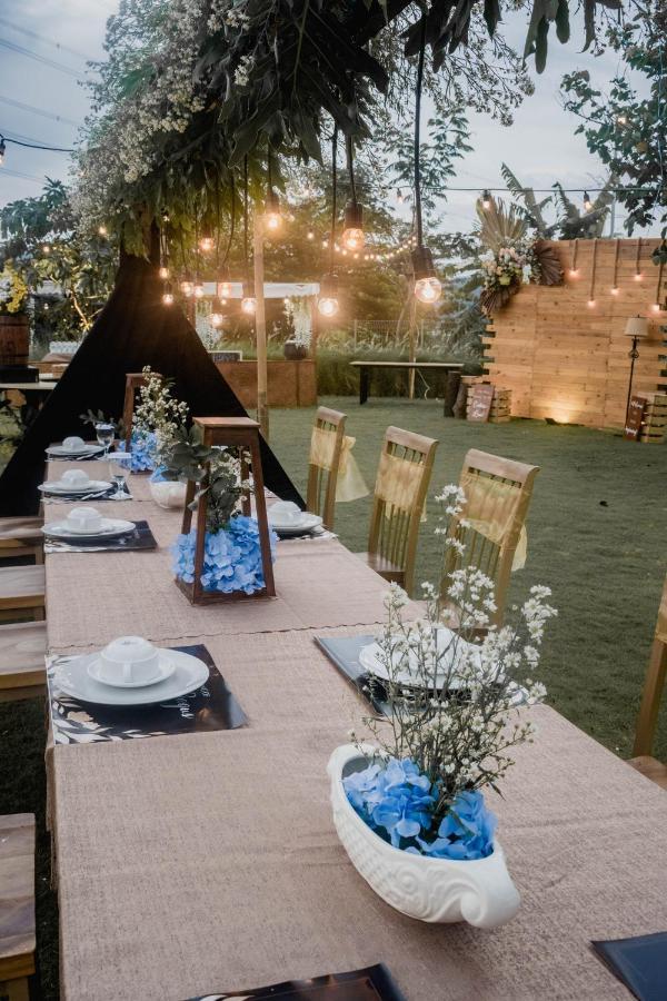 The Wujil Resort & Conventions Semarang Exterior photo